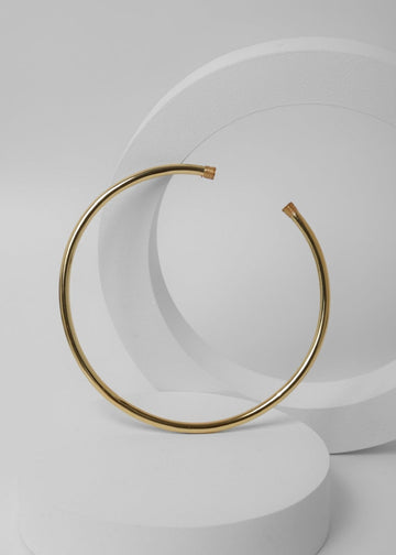 Gold Orbit Choker